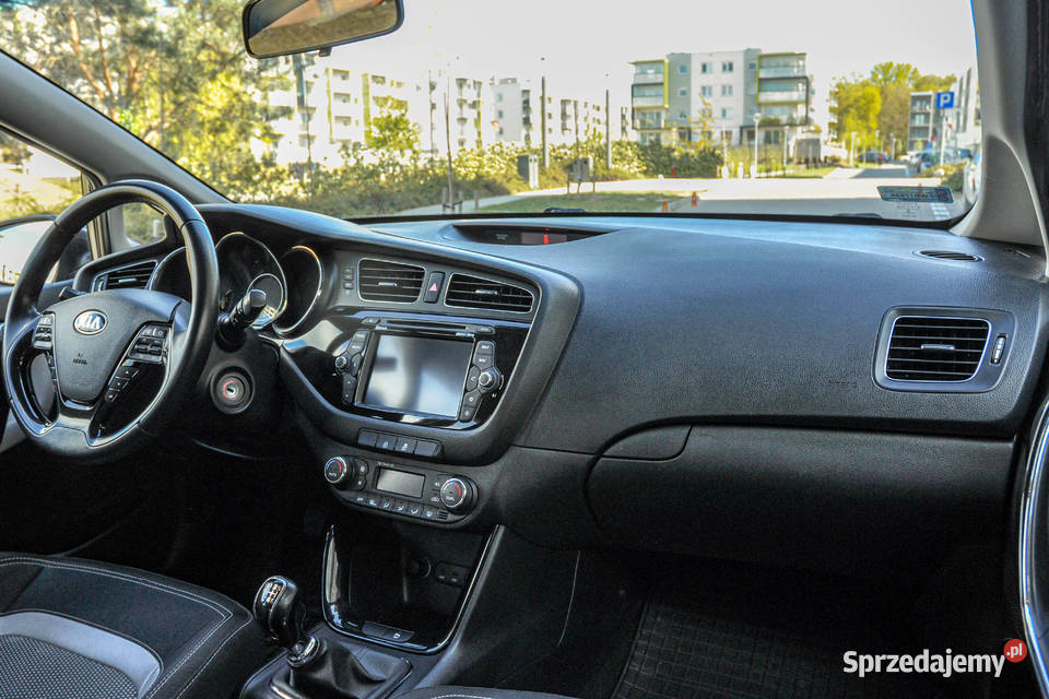 Kia Ceed Salon 1 właściciel 2015 r Bezwypadkowy dolnośląskie Wrocław