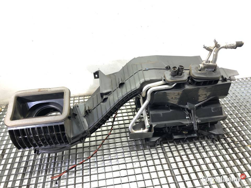 NAGRZEWNICA VW CARFTER 30 35 A9068301160 Bus