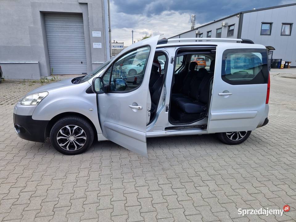 Peugeot Partner mały przebieg bezwypadkowy Wrocław sprzedam