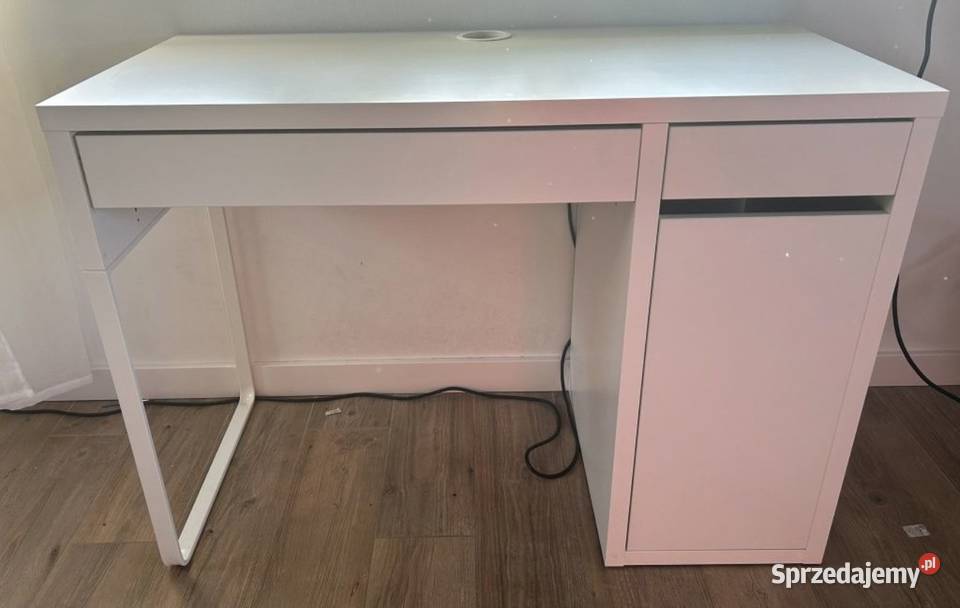 Oddam biurko MICKE z IKEA kujawsko-pomorskie Toruń