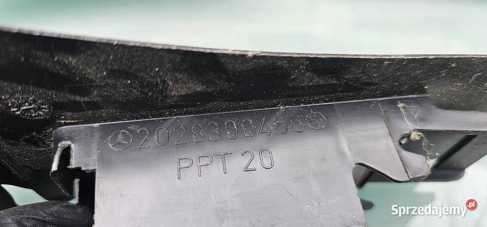 Kratka nawiewu mercedes w202 w210 w208