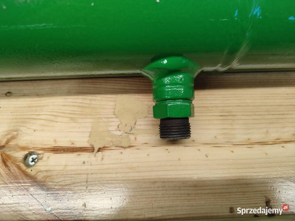 Siłownik podnośnika JOHN DEERE 6810 Tył