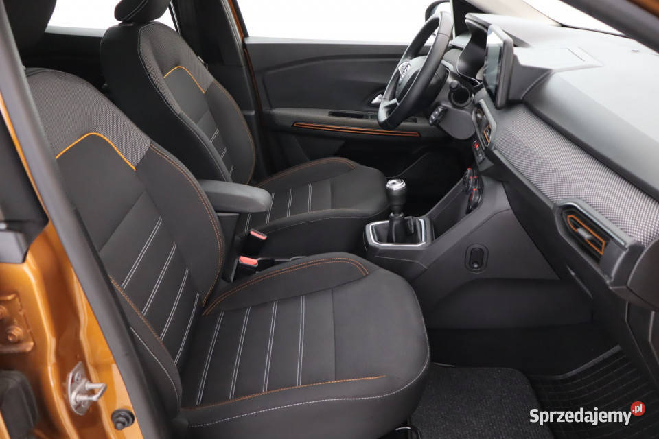 Dacia Sandero 10 TCe światła LED Dacia Katowice