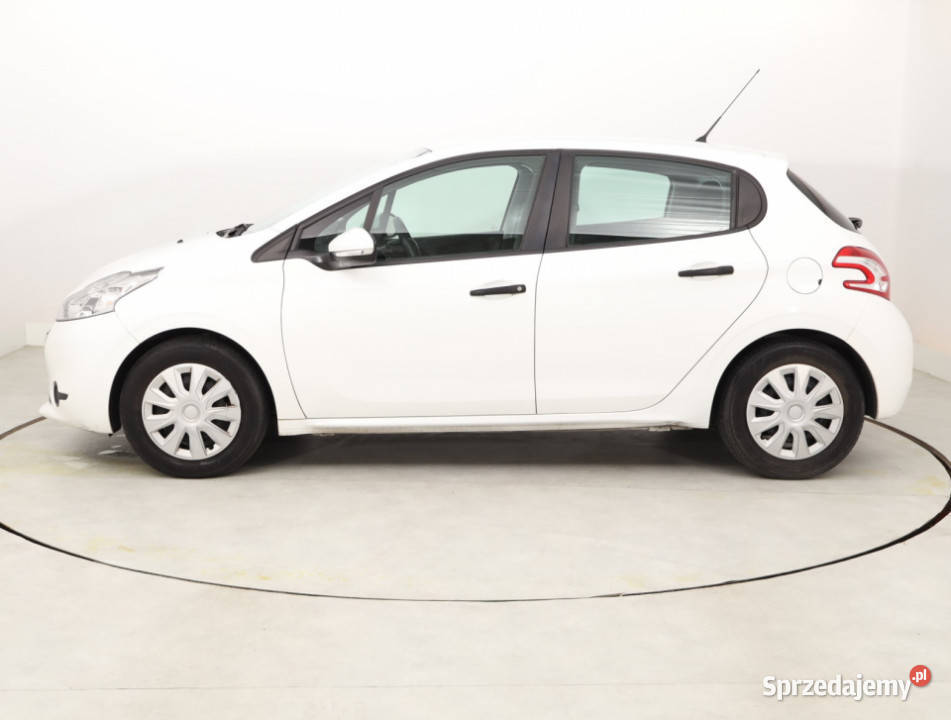 Peugeot 208 12 PureTech 208 Bielany Wrocławskie