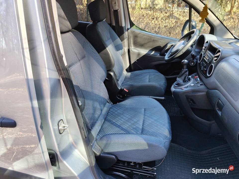 Peugeot Partner 16 b Salon super stan światła do jazdy dziennej