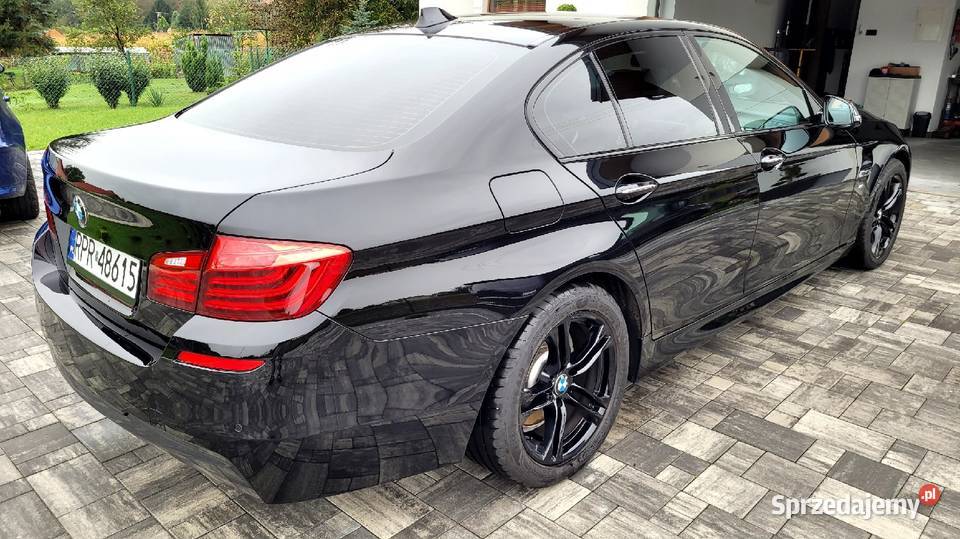 Bmw f10 mpakiet lift 20d xdrive doinwestowany światła do jazdy dziennej Seria 5 Przemyśl
