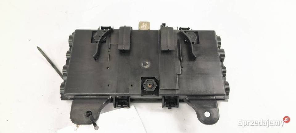 SKRZYNKA BEZPIECZNIKÓW VOLKSWAGEN CRAFTER II 7C kujawsko-pomorskie Lipno