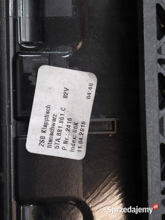 UCHWYTY STOLIK FOTELA 5TA881861C VW Volkswagen