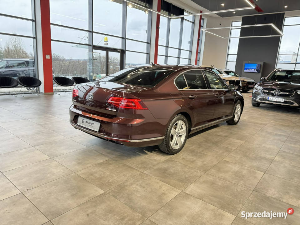 Volkswagen Passat Limousine Highline HAK 18TSI