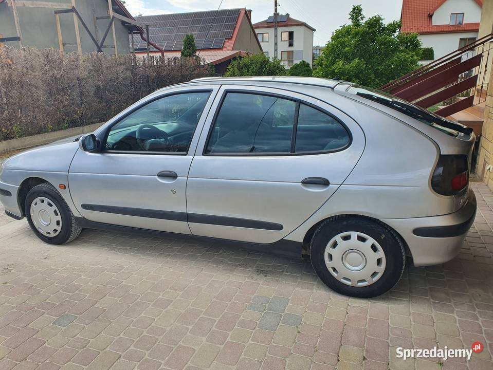 Renault Megane 14 benzyna autoalarm Łęg Tarnowski