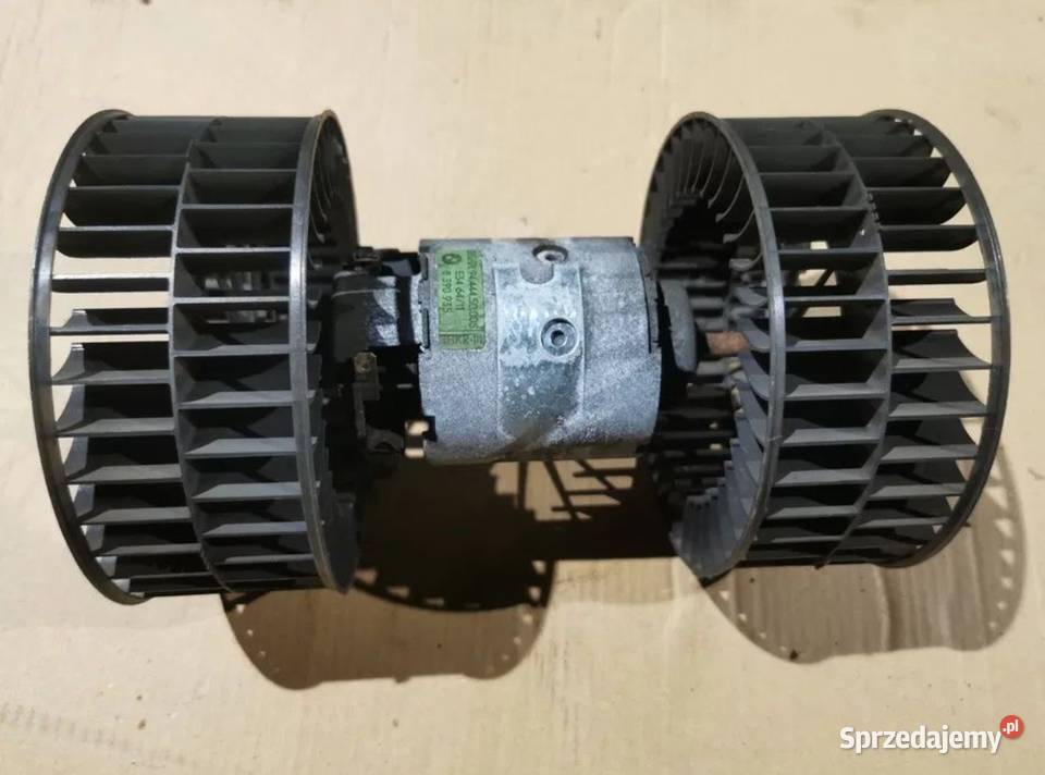 Silniczek wentylator nawiewu nagrzewnicy BMW E34 Części samochodowe