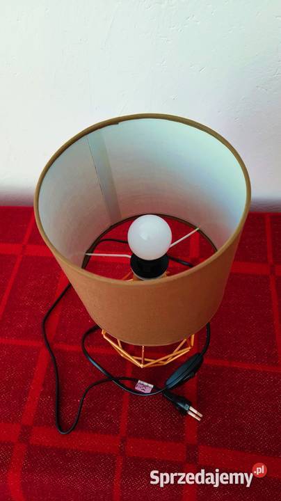 Lampa nowa na stół Zawory
