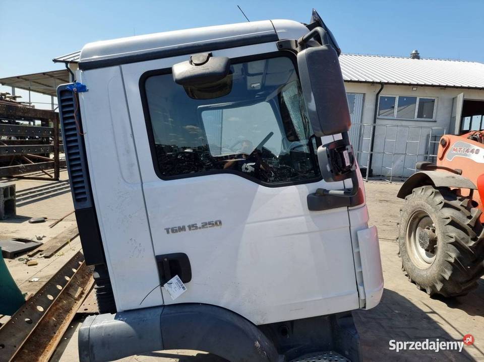 DRZWI PRAWE PRZÓD MAN TGM 15250 Pozostałe Lipno sprzedam