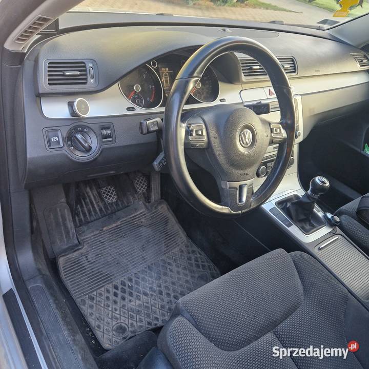 VW PASSAT 20TDI R LINE salon Polska 272000km