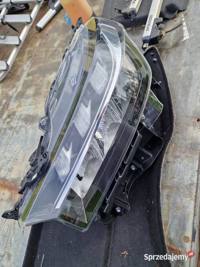 Suzuki SX4 SCross II reflektor Full LED ORG EU sprzedam
