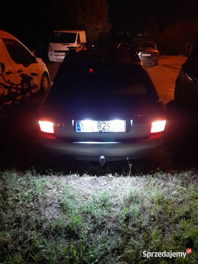 Sprzedam audi a4 b5 19 tdi avant uszkodzony do Gdynia
