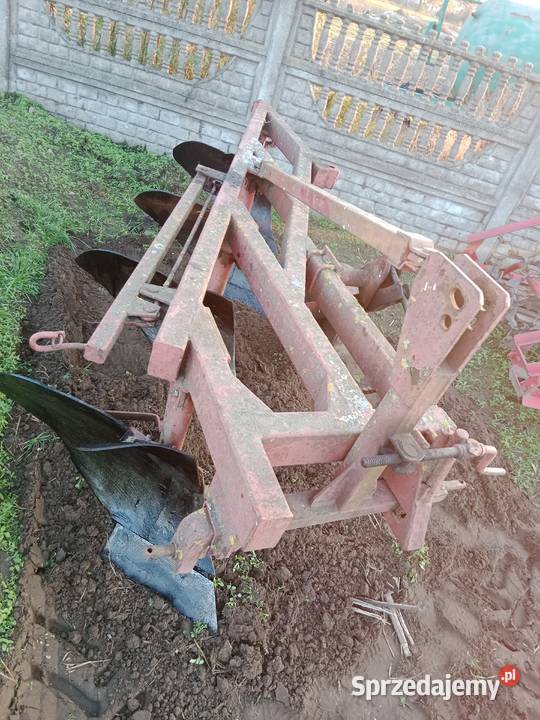 Pług Awemak 4 skibowy Rzeszotary-Chwały