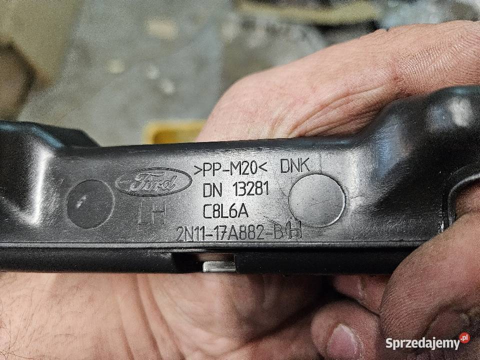 FORD FUSION ŚLIZG ZDERZAKA LEWY TYŁ 2N1117A882BH Międzychód