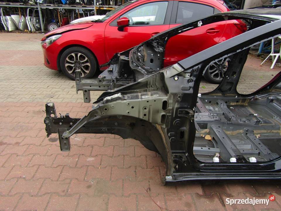 ĆWIARTKA PODŁUŻNICA LEWA PRZEDNIA LEWY PRZÓD