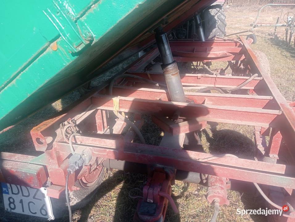 Przyczepa wywrotka kaczka Przyczepy rolnicze Pieszyce