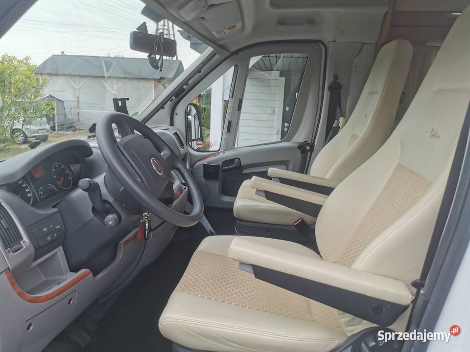 Kamper HYMER 654SL półintegra 4