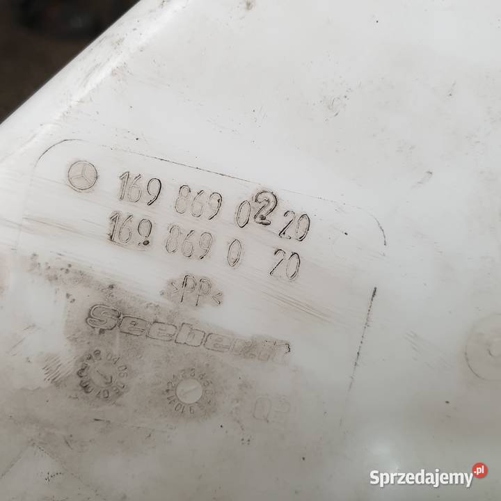 MERCEDES B W245 ZBIORNICZEK SPRYSKIWACZY