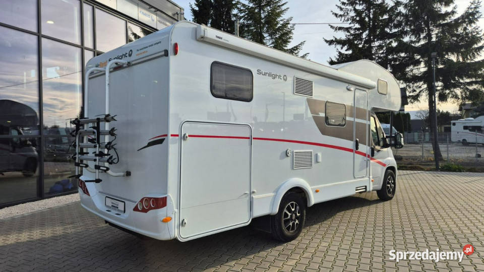 samochody kempingowe Sunlight A70 Rodzinna pełny VAT Kampery Janki