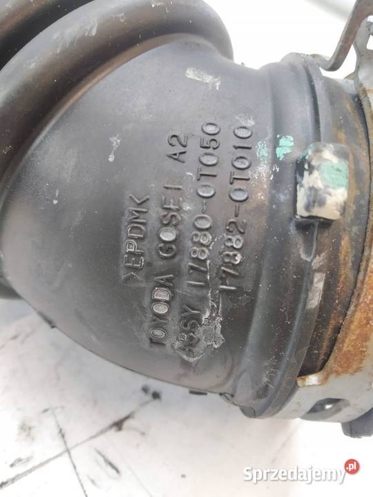 DOLOT POWIETRZA 178800T050 18 HYBRID Toyota