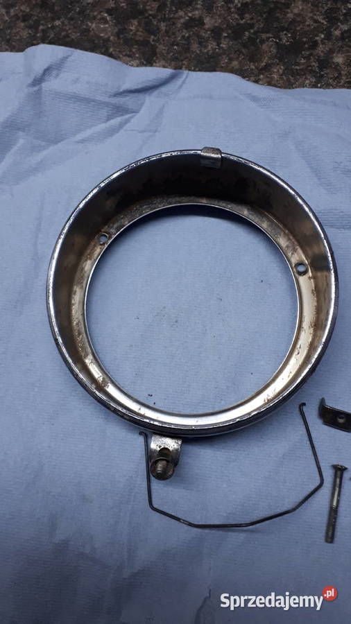 Ramka lampy przedniej ja wam Mustang kaczka stan Rzeszów