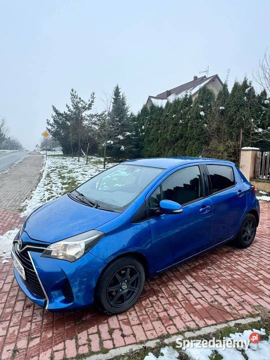 Toyota Yaris lift Salon Polska niski przebieg manualna Zgierz