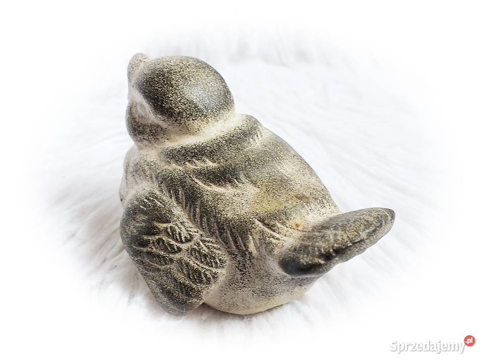 Stara figurka z gipsu mały ptaszek wróbelek Żary sprzedam