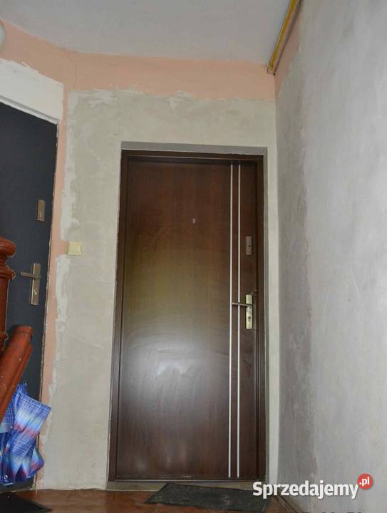 Mieszkanie 5322 m2 w Górze na sprzedaż dachówka