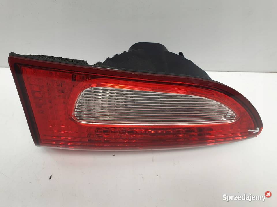 Subaru Tribeca TYLNA LAMPA W KLAPE PRAWA prawy Motoryzacja lubelskie