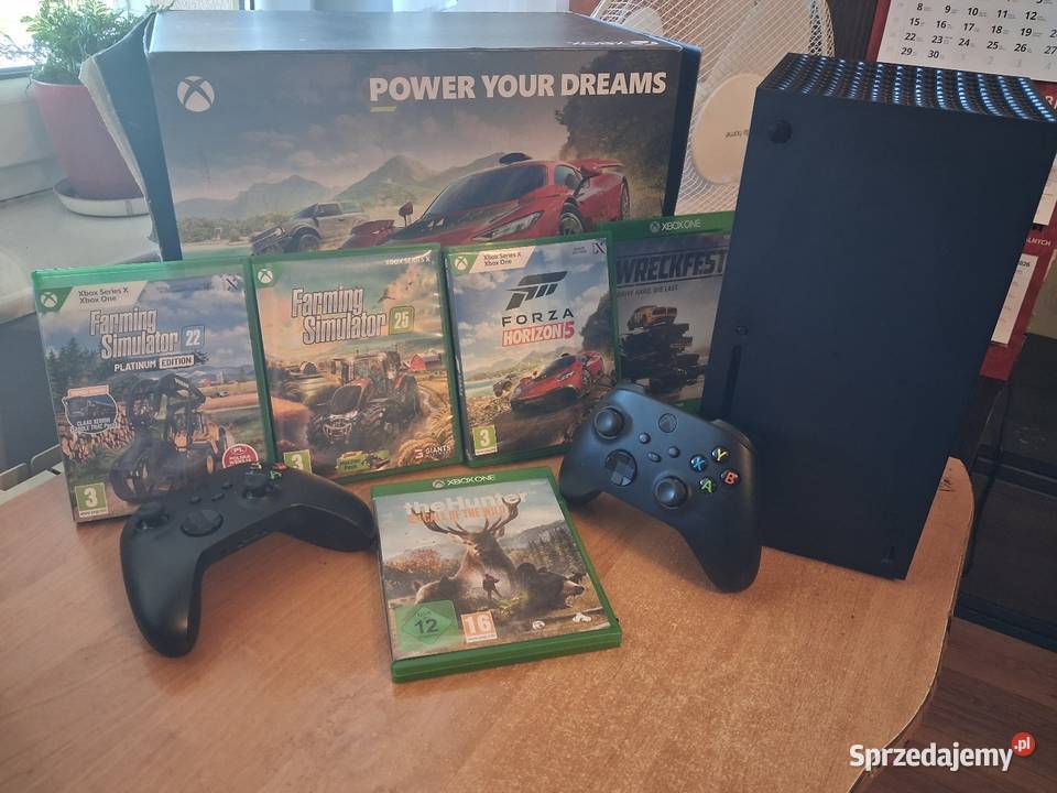Sprzedam Xbox series X z dwoma padami i zestawem Radomyśl Wielki