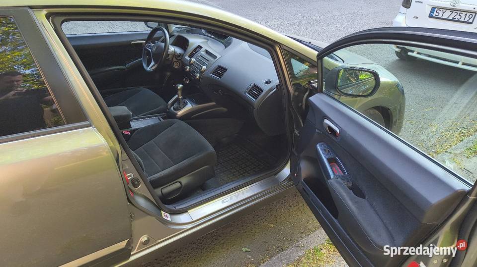 Honda Civic VIII Sedan 18 1800cm3 Civic Chorzów