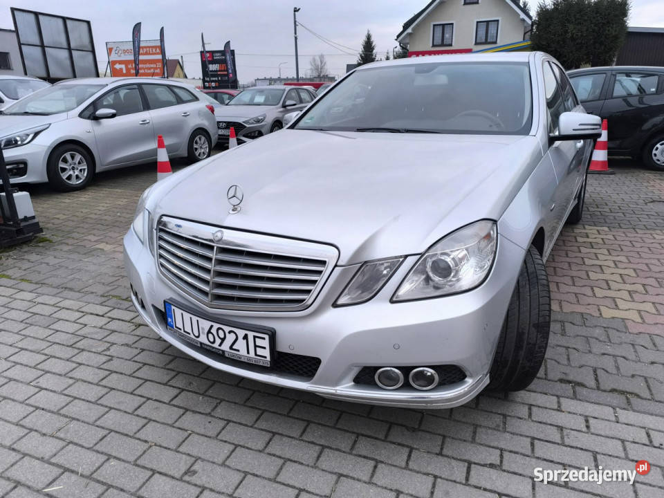 Mercedes E 220 22 CDi 170 Elegance Automat srebrny