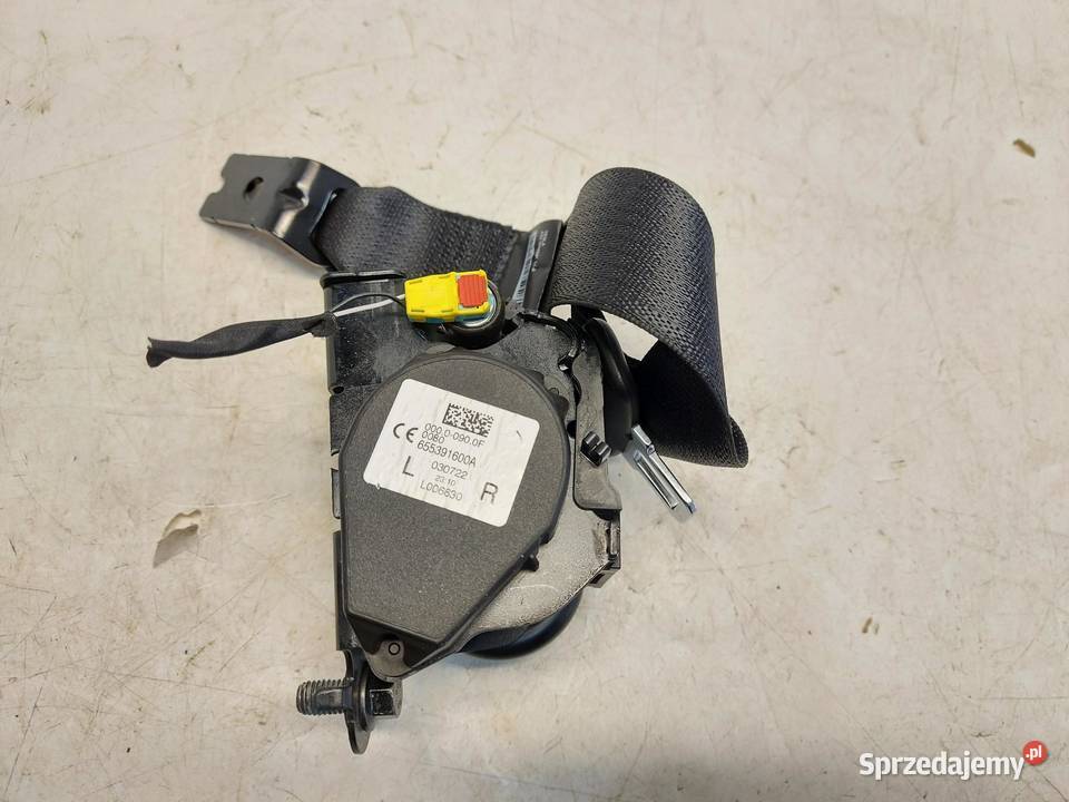 TESLA MODEL Y 2022r PAS BEZPIECZEŃSTWA PRAWY TYŁ osobowe