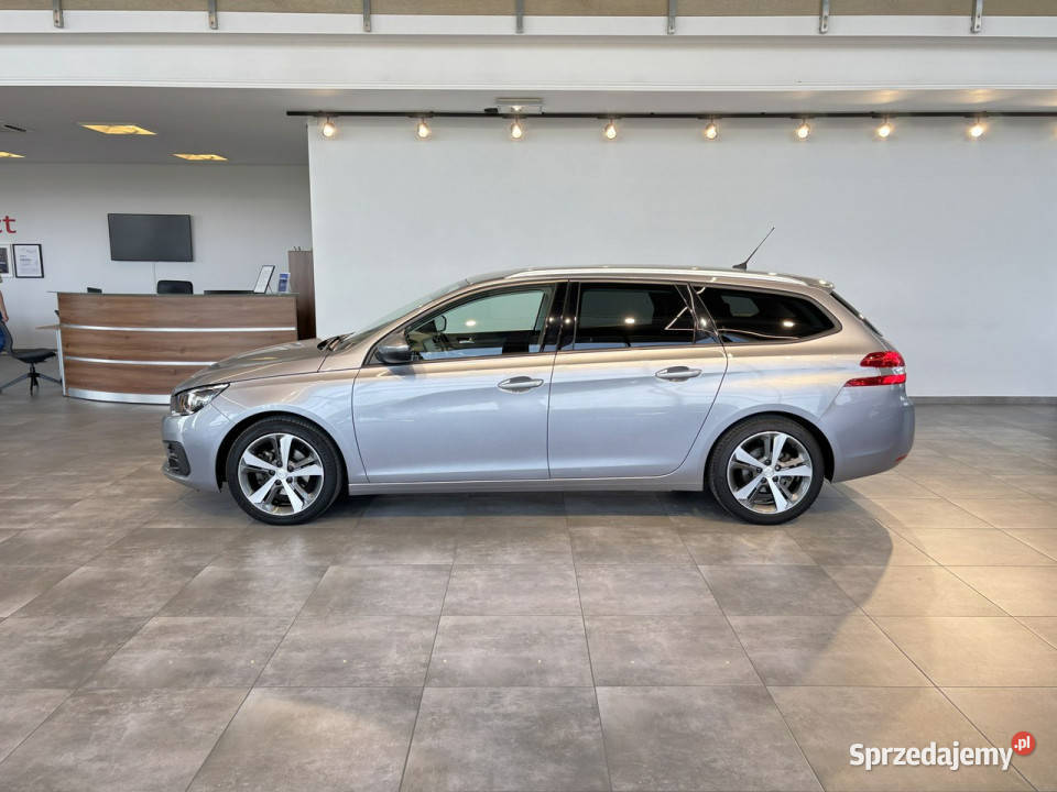 Peugeot 308 SW 12 130 automat 20192020 r salon komputer pokładowy Myślenice