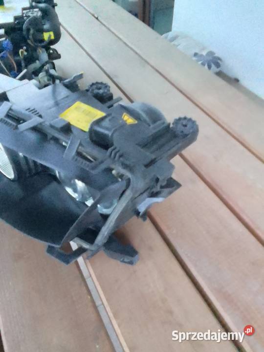 BMW E46 sedan kombi lampy przednie lift Xenon osobowe sprzedam