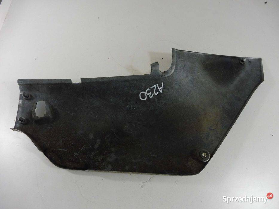 Suzuki RG 80 Gamma 8596r lewa owiewka boczek Pozostałe Poznań