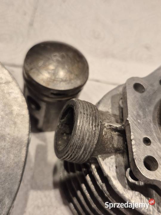 S38 Komar Ryś Żak Cylinder z głowicą okrągły Słupsk