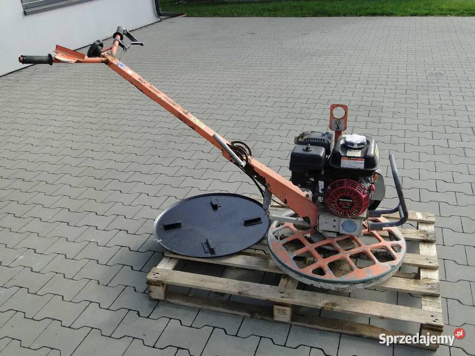 Zacieraczka spalinowa do betonu wylewek Atlas Łętownia