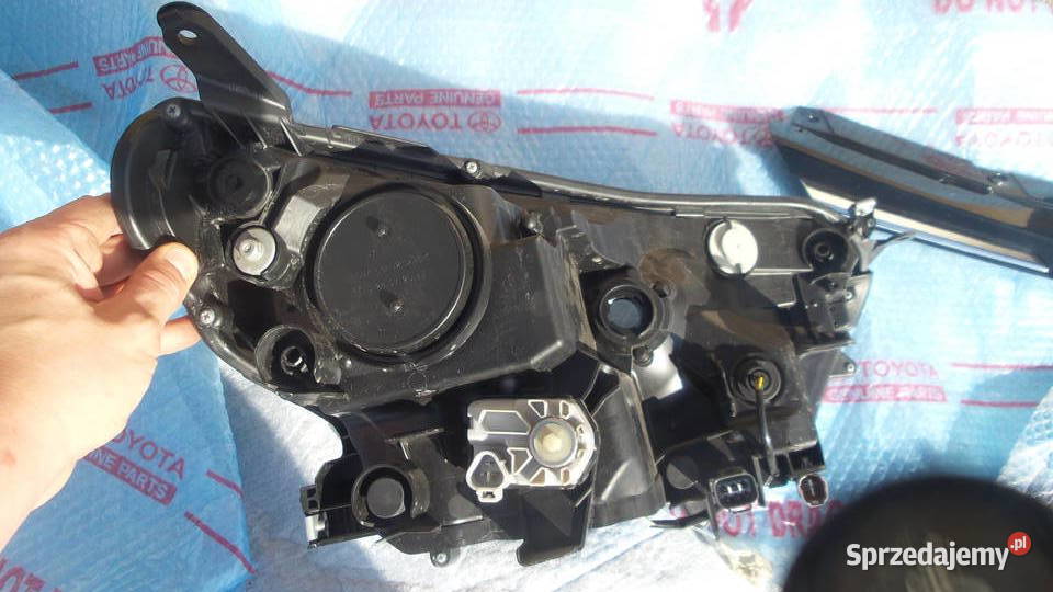 Toyota Rav4 Hybryd Lift lampa Full Led przednia Łódź