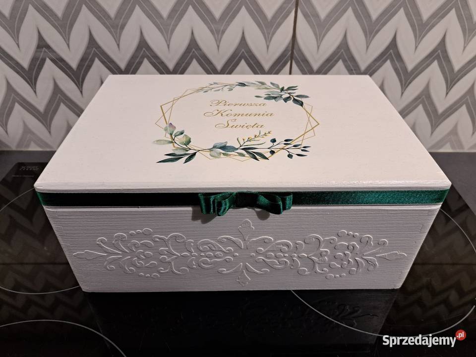 Kuferek komunijny personalizowany wianek Dekoracje i ozdoby Kędzierzyn-Koźle sprzedam