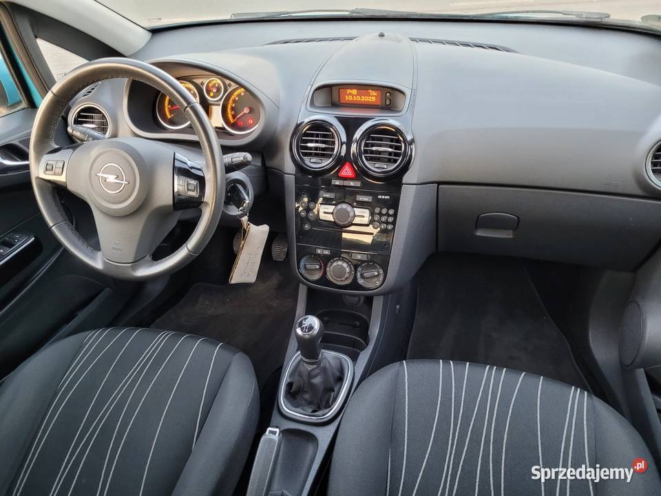 Opel Corsa D 14 benzyna 90 2010r IGŁA 90KM Tomaszów Mazowiecki
