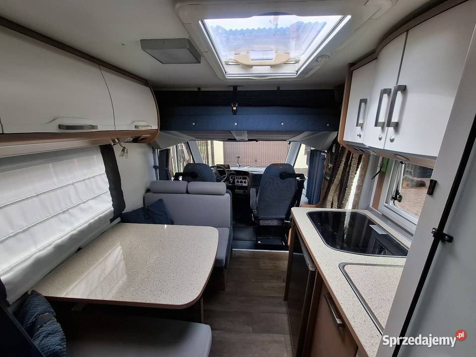 Kamper Burstner i542 Integra 28 JTD Płock