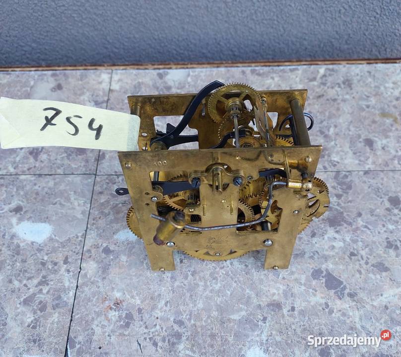 754 Mechanizm starego zegara ściennego Junghans