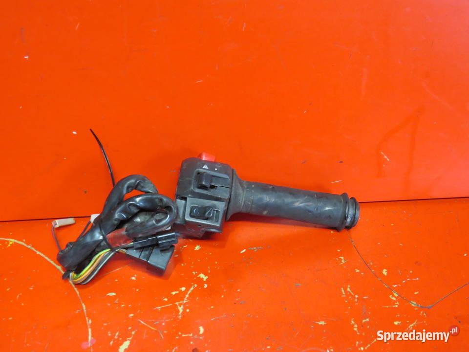 SUZUKI BURGMAN 400 250 07 k7 przełącznik Warszawa sprzedam
