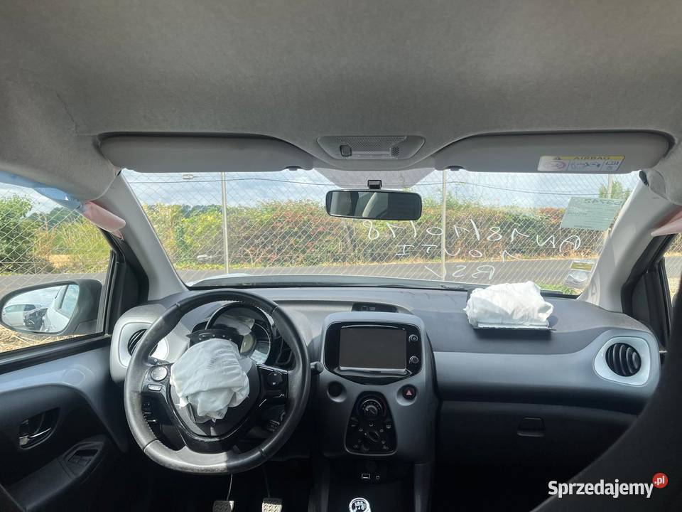 TOYOTA Aygo 10 VVTi 72 XPLAY FB424