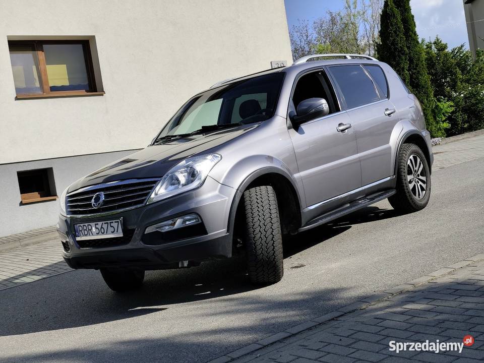 Ssangyong Rexton W 20 Sapphire 4x4 szary Głowienka